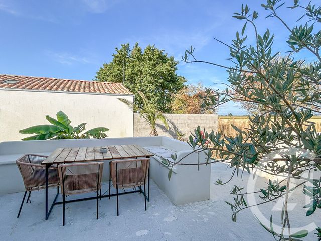 maison à vendre - 4 pièces - 120.31 m2 - ST MATHURIN - 85 - PAYS-DE-LOIRE - Century 21 Bleu Marine