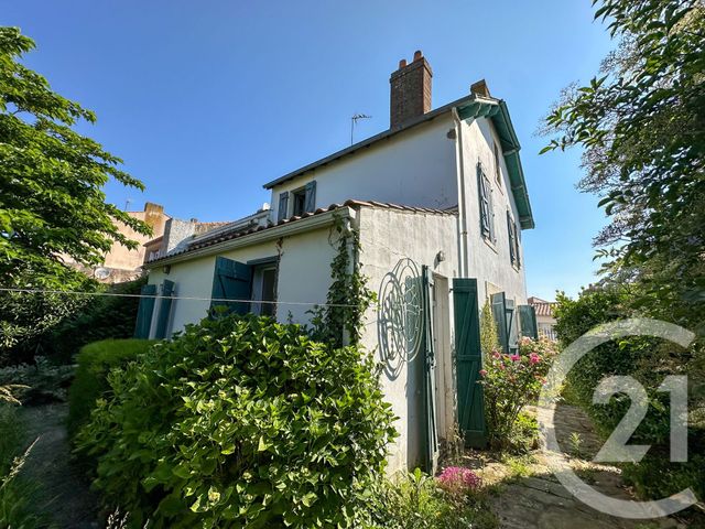 maison - LES SABLES D OLONNE - 85