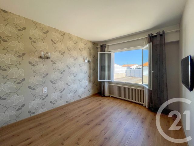 Afficher la photo en grand maison à vendre - 5 pièces - 117.83 m2 - OLONNE SUR MER - 85 - PAYS-DE-LOIRE - Century 21 Bleu Marine