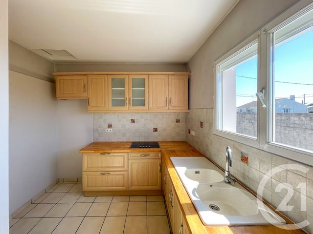 Afficher la photo en grand maison à vendre - 5 pièces - 117.83 m2 - OLONNE SUR MER - 85 - PAYS-DE-LOIRE - Century 21 Bleu Marine