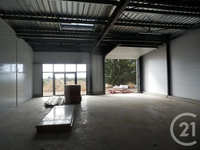 commerce à louer - 320.0 m2 - ST HILAIRE DE RIEZ - 85 - PAYS-DE-LOIRE - Century 21 Bleu Marine