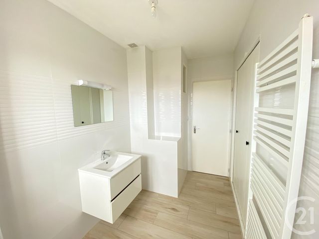 Afficher la photo en grand maison à vendre - 4 pièces - 91.78 m2 - LES SABLES D OLONNE - 85 - PAYS-DE-LOIRE - Century 21 Bleu Marine