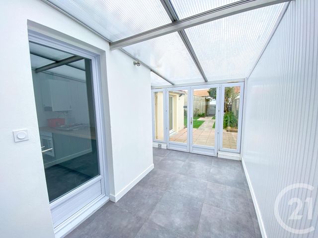 Afficher la photo en grand maison à vendre - 4 pièces - 91.78 m2 - LES SABLES D OLONNE - 85 - PAYS-DE-LOIRE - Century 21 Bleu Marine