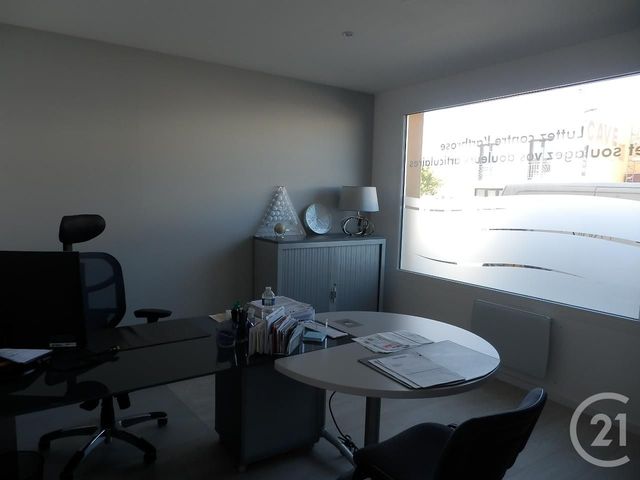 commerce à louer - 89.0 m2 - LES SABLES D OLONNE - 85 - PAYS-DE-LOIRE - Century 21 Bleu Marine