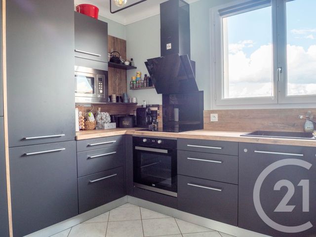 Appartement T3 à vendre - 3 pièces - 65.16 m2 - LES SABLES D OLONNE - 85 - PAYS-DE-LOIRE - Century 21 Bleu Marine