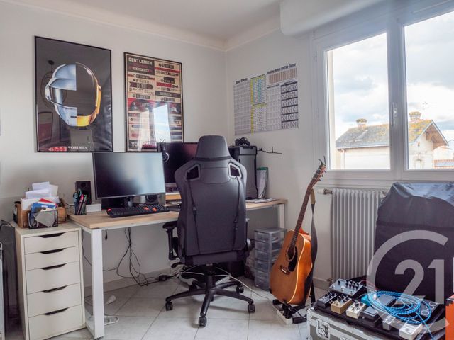 Appartement T3 à vendre - 3 pièces - 65.16 m2 - LES SABLES D OLONNE - 85 - PAYS-DE-LOIRE - Century 21 Bleu Marine