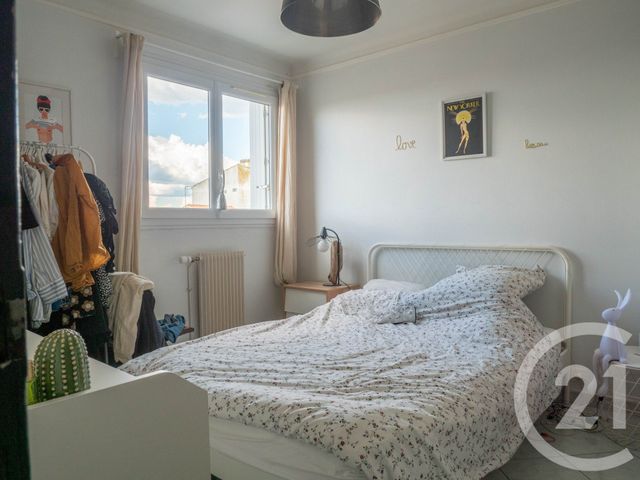 Appartement T3 à vendre - 3 pièces - 65.16 m2 - LES SABLES D OLONNE - 85 - PAYS-DE-LOIRE - Century 21 Bleu Marine