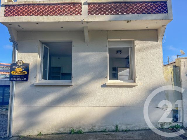 Appartement Studio à vendre - 1 pièce - 21.57 m2 - LES SABLES D OLONNE - 85 - PAYS-DE-LOIRE - Century 21 Bleu Marine