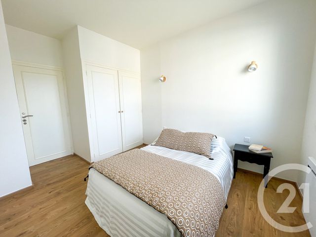 Afficher la photo en grand Appartement F3 à vendre - 3 pièces - 56.45 m2 - LES SABLES D OLONNE - 85 - PAYS-DE-LOIRE - Century 21 Bleu Marine