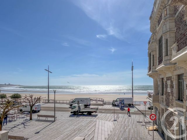 Appartement T1 à vendre - 1 pièce - 29.71 m2 - LES SABLES D OLONNE - 85 - PAYS-DE-LOIRE - Century 21 Bleu Marine