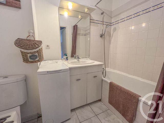 Appartement T1 à vendre - 1 pièce - 29.71 m2 - LES SABLES D OLONNE - 85 - PAYS-DE-LOIRE - Century 21 Bleu Marine