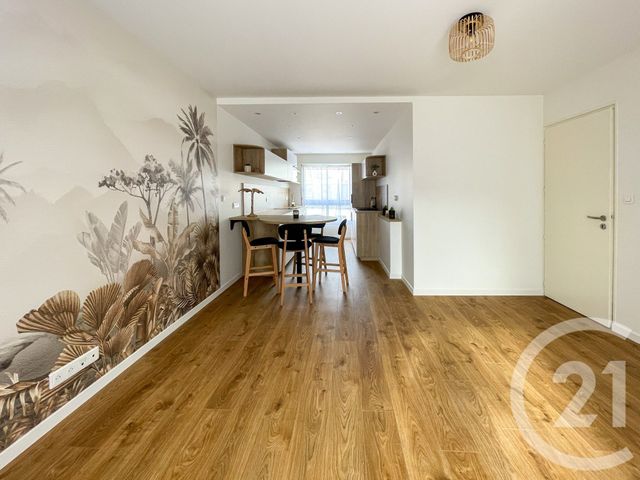 Appartement F4 à vendre - 4 pièces - 86.8 m2 - LES SABLES D OLONNE - 85 - PAYS-DE-LOIRE - Century 21 Bleu Marine