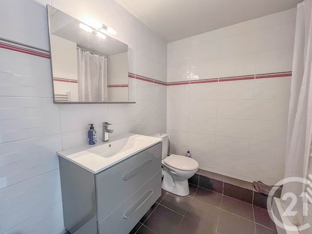 Appartement T2 à vendre - 2 pièces - 24.6 m2 - LES SABLES D OLONNE - 85 - PAYS-DE-LOIRE - Century 21 Bleu Marine
