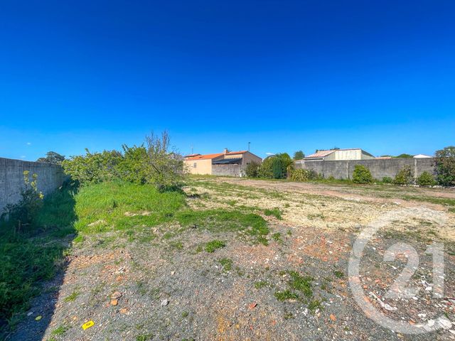 terrain à vendre - 956.0 m2 - OLONNE SUR MER - 85 - PAYS-DE-LOIRE - Century 21 Bleu Marine