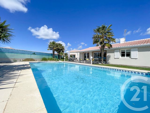 Afficher la photo en grand maison à vendre - 6 pièces - 160.34 m2 - OLONNE SUR MER - 85 - PAYS-DE-LOIRE - Century 21 Bleu Marine