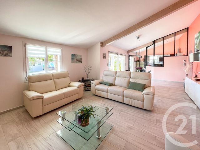 Afficher la photo en grand maison à vendre - 6 pièces - 160.34 m2 - OLONNE SUR MER - 85 - PAYS-DE-LOIRE - Century 21 Bleu Marine