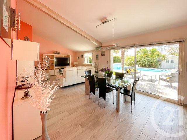 Afficher la photo en grand maison à vendre - 6 pièces - 160.34 m2 - OLONNE SUR MER - 85 - PAYS-DE-LOIRE - Century 21 Bleu Marine