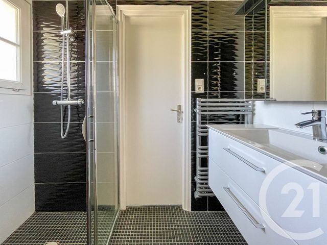 Afficher la photo en grand maison à vendre - 6 pièces - 160.34 m2 - OLONNE SUR MER - 85 - PAYS-DE-LOIRE - Century 21 Bleu Marine