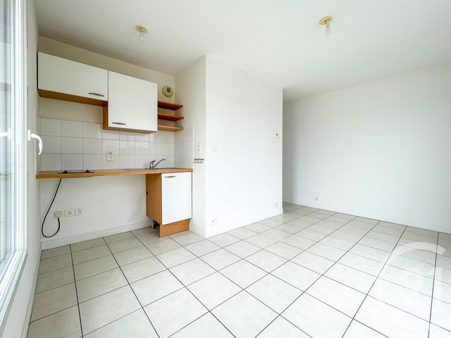 Afficher la photo en grand Appartement F2 à vendre - 2 pièces - 27.87 m2 - OLONNE SUR MER - 85 - PAYS-DE-LOIRE - Century 21 Bleu Marine