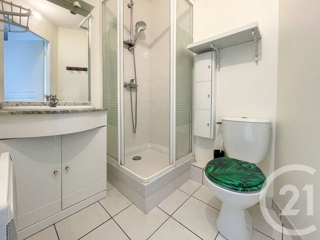 Afficher la photo en grand Appartement F2 à vendre - 2 pièces - 27.87 m2 - OLONNE SUR MER - 85 - PAYS-DE-LOIRE - Century 21 Bleu Marine