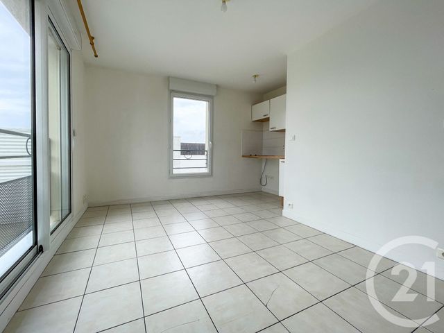 Afficher la photo en grand Appartement F2 à vendre - 2 pièces - 27.87 m2 - OLONNE SUR MER - 85 - PAYS-DE-LOIRE - Century 21 Bleu Marine