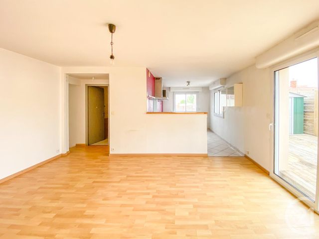 Appartement F3 à vendre - 3 pièces - 62.1 m2 - LES SABLES D OLONNE - 85 - PAYS-DE-LOIRE - Century 21 Bleu Marine