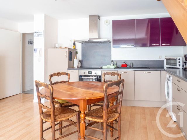 Appartement T4 à vendre - 4 pièces - 80.55 m2 - LES SABLES D OLONNE - 85 - PAYS-DE-LOIRE - Century 21 Bleu Marine