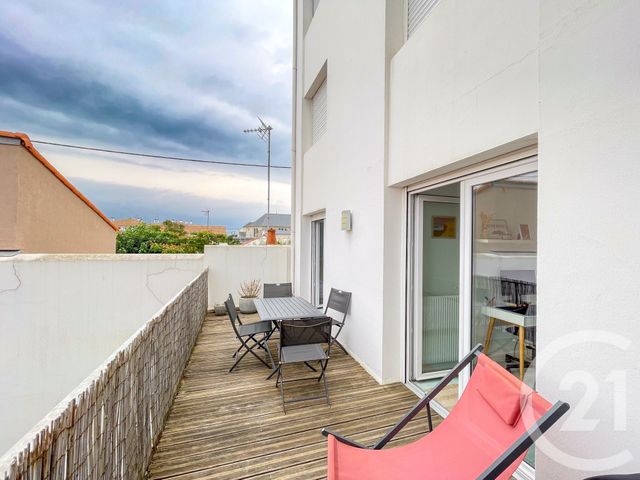 Appartement F3 à vendre - 3 pièces - 64.98 m2 - LES SABLES D OLONNE - 85 - PAYS-DE-LOIRE - Century 21 Bleu Marine