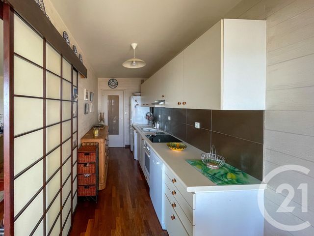 Appartement F3 à vendre - 3 pièces - 72.12 m2 - LES SABLES D OLONNE - 85 - PAYS-DE-LOIRE - Century 21 Bleu Marine