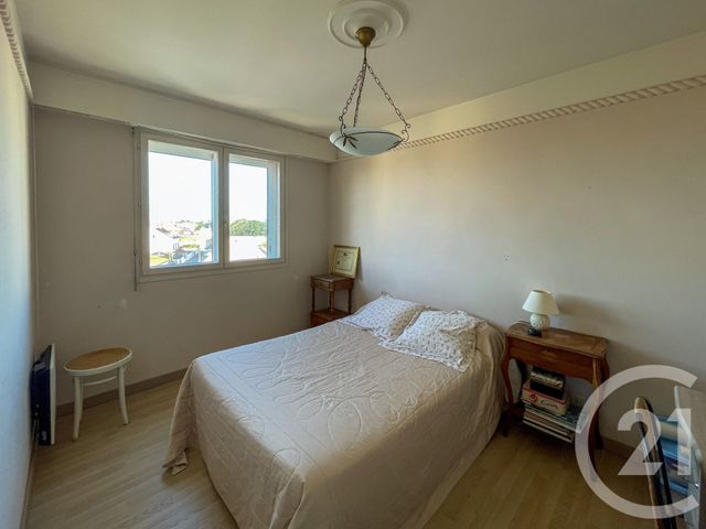 Appartement F3 à vendre - 3 pièces - 72.12 m2 - LES SABLES D OLONNE - 85 - PAYS-DE-LOIRE - Century 21 Bleu Marine