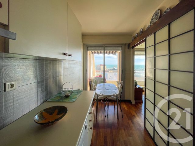 Appartement F3 à vendre - 3 pièces - 72.12 m2 - LES SABLES D OLONNE - 85 - PAYS-DE-LOIRE - Century 21 Bleu Marine