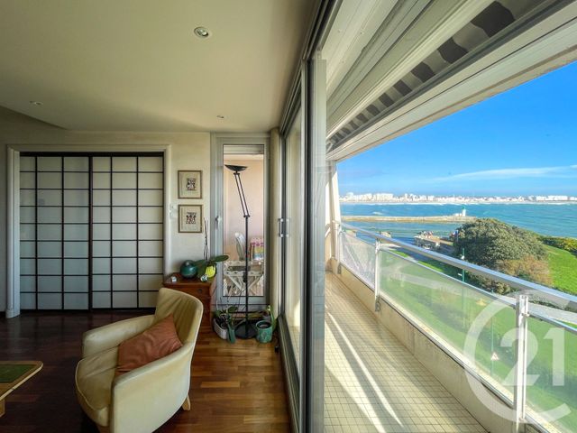 Appartement F3 à vendre - 3 pièces - 72.12 m2 - LES SABLES D OLONNE - 85 - PAYS-DE-LOIRE - Century 21 Bleu Marine