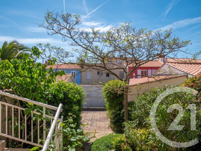 maison à vendre - 5 pièces - 150.68 m2 - LES SABLES D OLONNE - 85 - PAYS-DE-LOIRE - Century 21 Bleu Marine