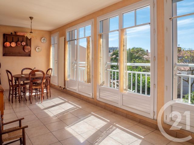 maison à vendre - 5 pièces - 150.68 m2 - LES SABLES D OLONNE - 85 - PAYS-DE-LOIRE - Century 21 Bleu Marine