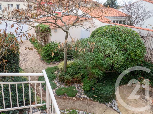 maison à vendre - 5 pièces - 150.68 m2 - LES SABLES D OLONNE - 85 - PAYS-DE-LOIRE - Century 21 Bleu Marine