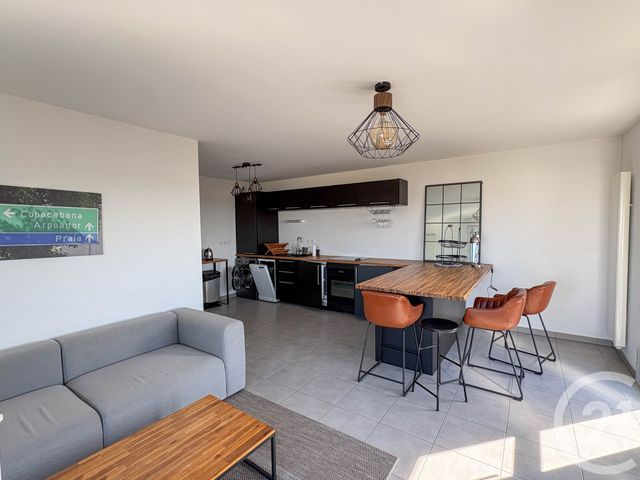 Appartement T3 à vendre - 3 pièces - 66.22 m2 - LES SABLES D OLONNE - 85 - PAYS-DE-LOIRE - Century 21 Bleu Marine