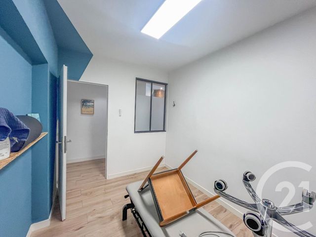 Appartement Local à vendre - 1 pièce - 131.23 m2 - LES SABLES D OLONNE - 85 - PAYS-DE-LOIRE - Century 21 Bleu Marine