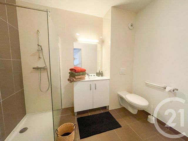 Appartement F2 à vendre - 2 pièces - 53.98 m2 - CHATEAU D OLONNE - 85 - PAYS-DE-LOIRE - Century 21 Bleu Marine