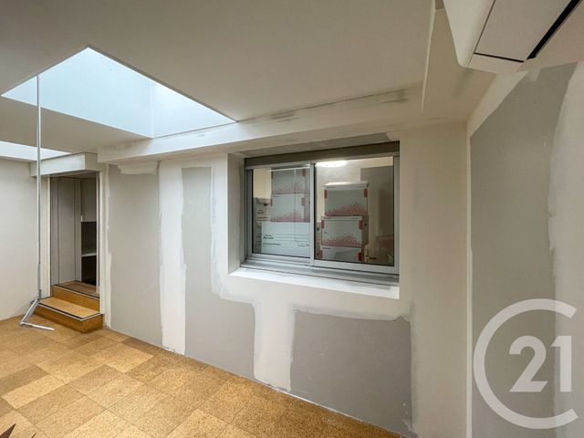 Afficher la photo en grand Appartement F5 à vendre - 5 pièces - 116.76 m2 - LES SABLES D OLONNE - 85 - PAYS-DE-LOIRE - Century 21 Bleu Marine
