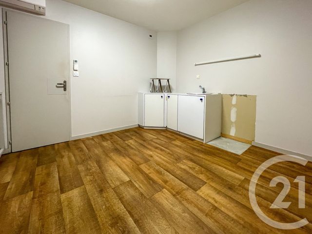 Afficher la photo en grand Appartement F5 à vendre - 5 pièces - 116.76 m2 - LES SABLES D OLONNE - 85 - PAYS-DE-LOIRE - Century 21 Bleu Marine