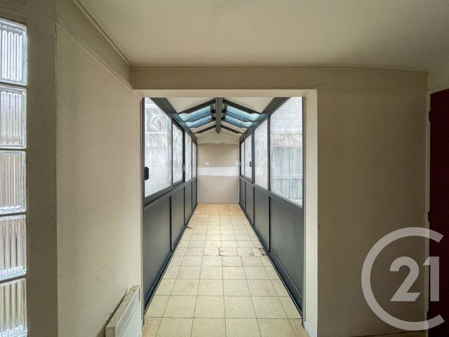 Afficher la photo en grand Appartement F5 à vendre - 5 pièces - 116.76 m2 - LES SABLES D OLONNE - 85 - PAYS-DE-LOIRE - Century 21 Bleu Marine