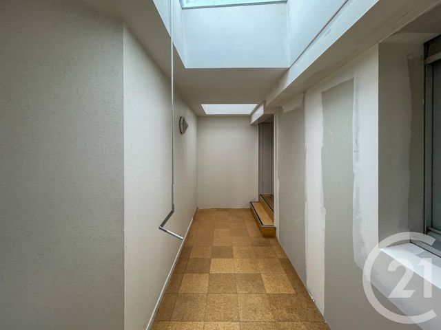 Afficher la photo en grand Appartement F5 à vendre - 5 pièces - 116.76 m2 - LES SABLES D OLONNE - 85 - PAYS-DE-LOIRE - Century 21 Bleu Marine