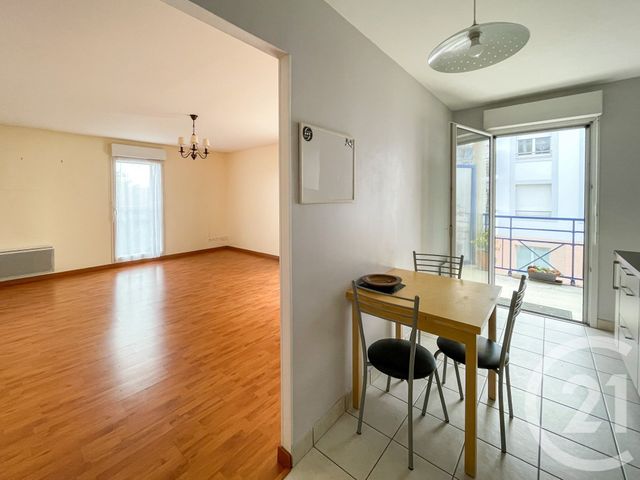 Appartement F3 à vendre - 3 pièces - 68.88 m2 - LES SABLES D OLONNE - 85 - PAYS-DE-LOIRE - Century 21 Bleu Marine