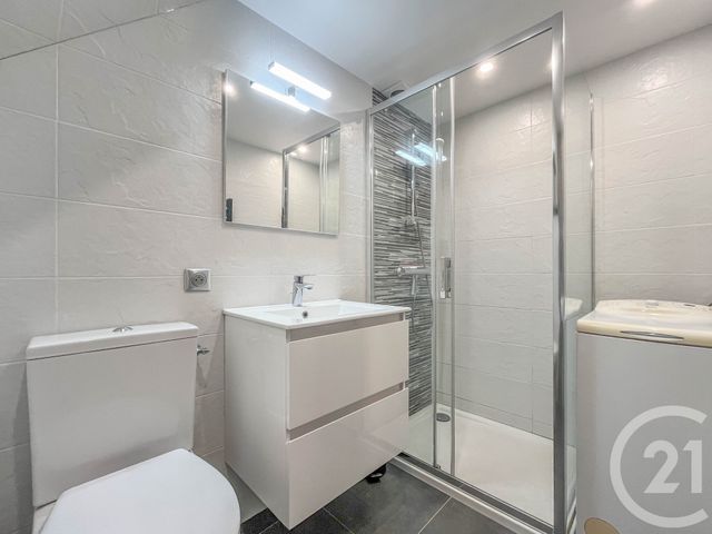 Appartement T2 à vendre - 2 pièces - 27.2 m2 - LES SABLES D OLONNE - 85 - PAYS-DE-LOIRE - Century 21 Bleu Marine