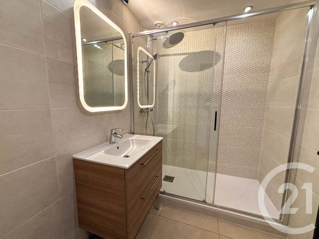 Appartement T3 à vendre - 3 pièces - 58.02 m2 - LES SABLES D OLONNE - 85 - PAYS-DE-LOIRE - Century 21 Bleu Marine