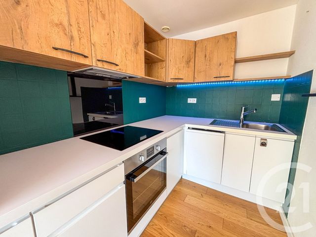 Appartement T3 à vendre - 3 pièces - 58.02 m2 - LES SABLES D OLONNE - 85 - PAYS-DE-LOIRE - Century 21 Bleu Marine