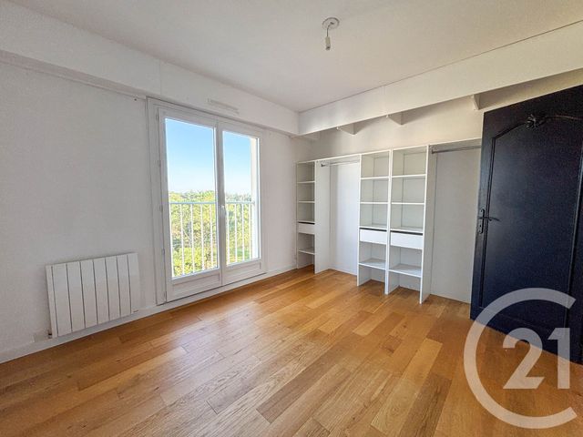 Appartement T3 à vendre - 3 pièces - 58.02 m2 - LES SABLES D OLONNE - 85 - PAYS-DE-LOIRE - Century 21 Bleu Marine