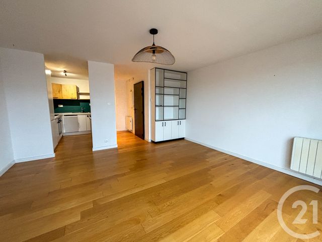 Appartement T3 à vendre - 3 pièces - 58.02 m2 - LES SABLES D OLONNE - 85 - PAYS-DE-LOIRE - Century 21 Bleu Marine