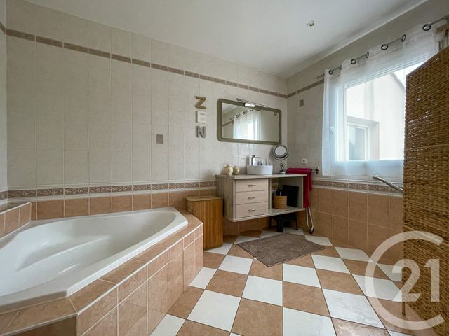 maison à vendre - 5 pièces - 132.75 m2 - OLONNE SUR MER - 85 - PAYS-DE-LOIRE - Century 21 Bleu Marine