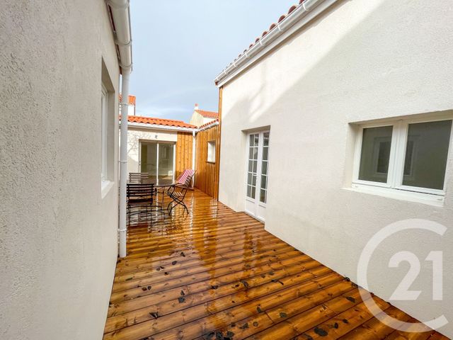 maison à vendre - 6 pièces - 136.9 m2 - LES SABLES D OLONNE - 85 - PAYS-DE-LOIRE - Century 21 Bleu Marine